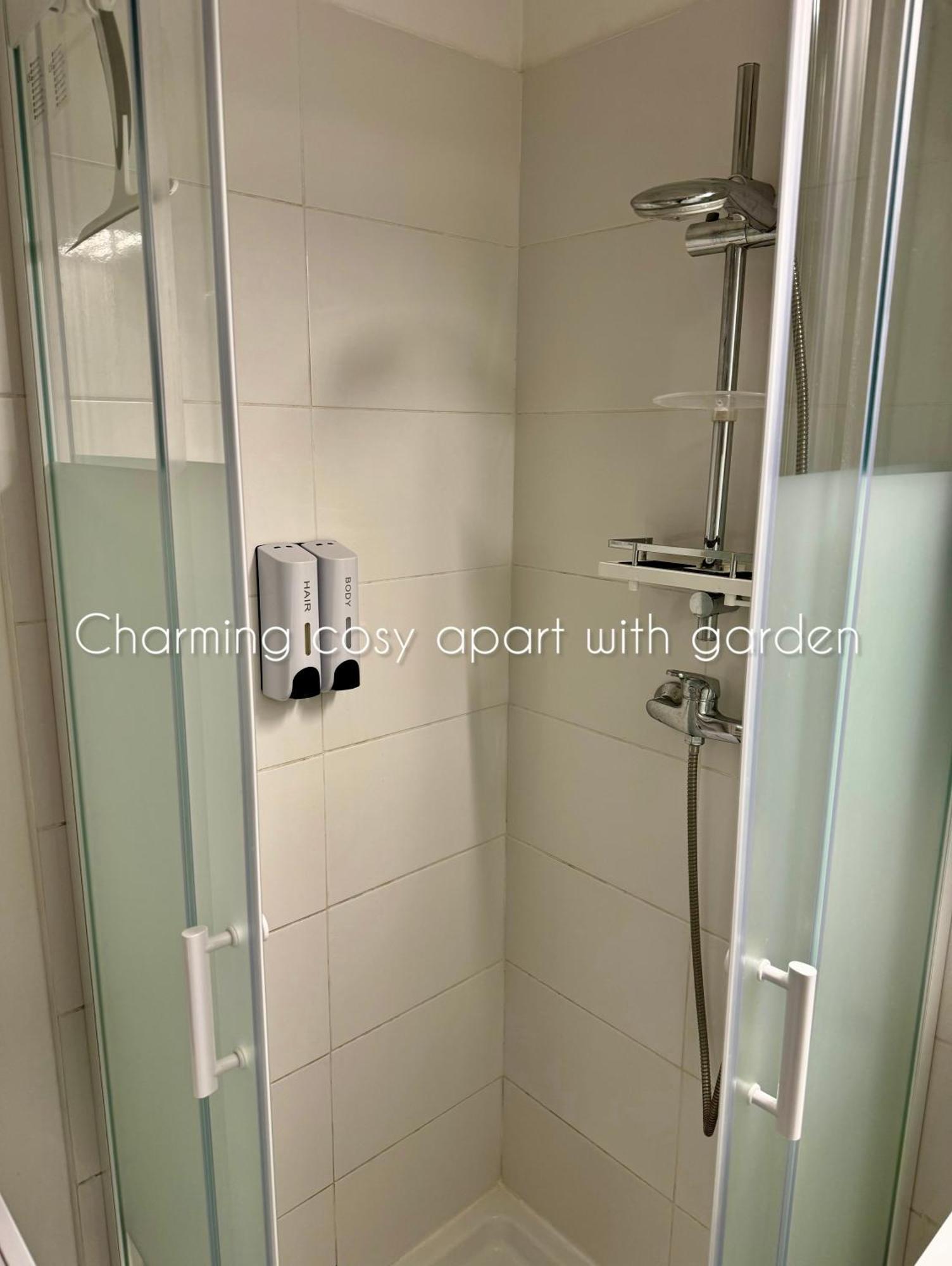 Charming Cosy Apart With Garden Free Parking Apartment Claye-Souilly Luaran gambar