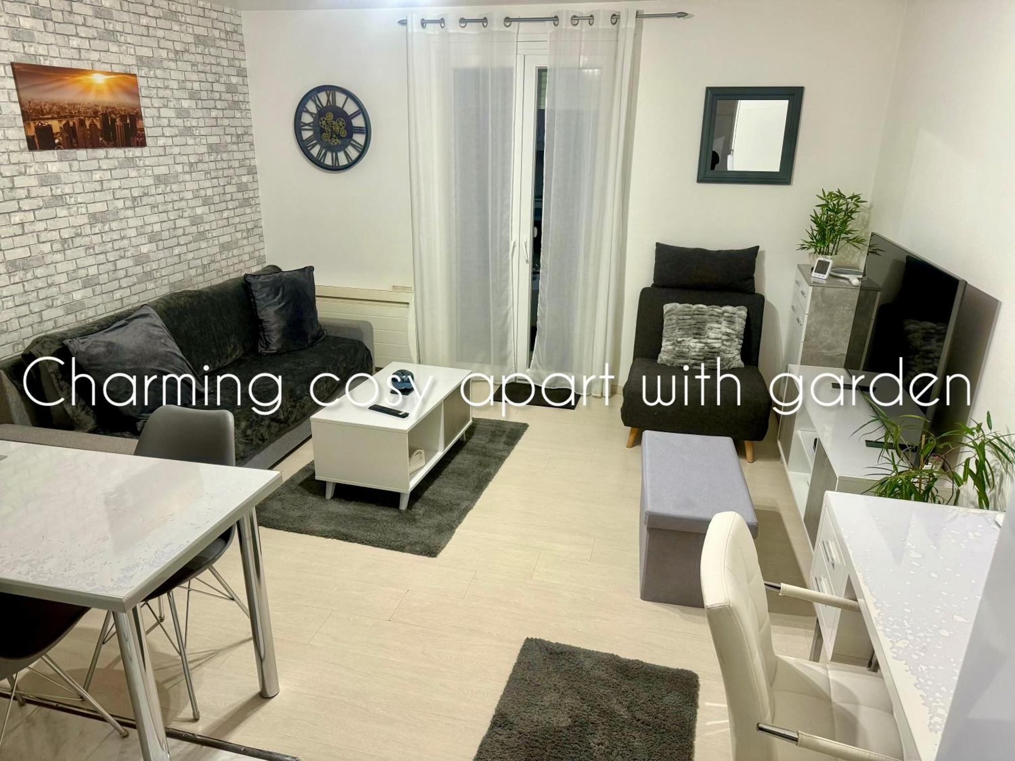 Charming Cosy Apart With Garden Free Parking Apartment Claye-Souilly Luaran gambar